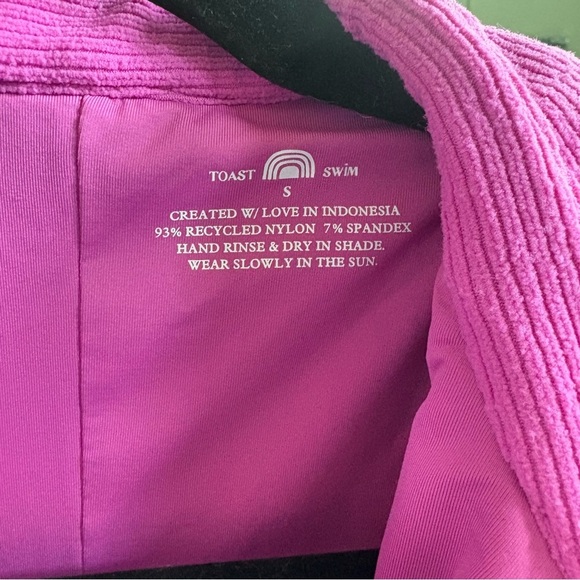 Toast Swim Hot Short Ribbed Romper Size Small - Picture 2 of 7